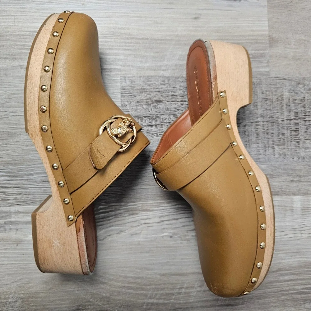 Coach Freya Womens 9.5B Clogs Tan Leather Studded G5158 Boho Retro Mules